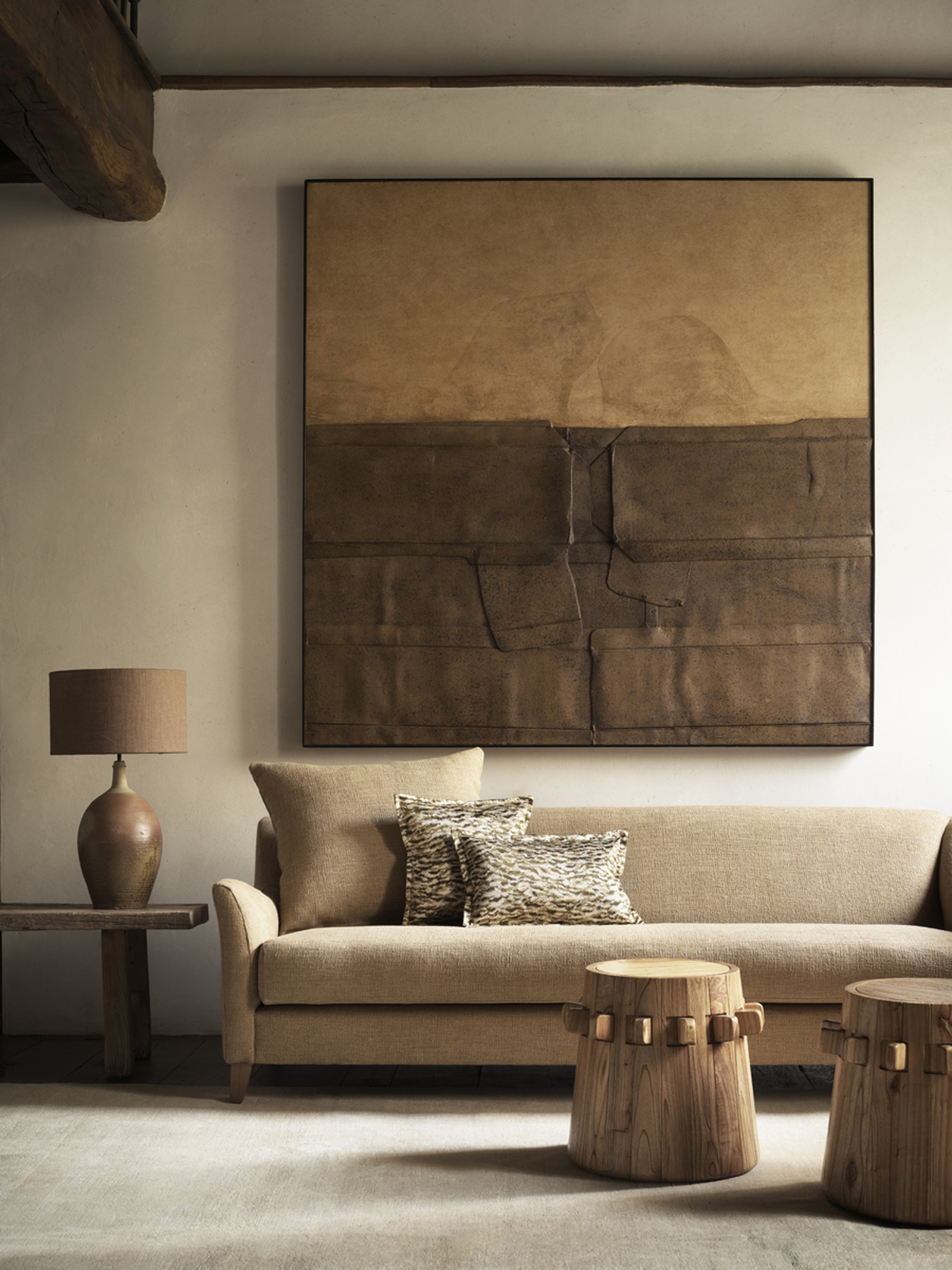 mediterranean-finca-living-room-limewash-linen-sofa-mallorca